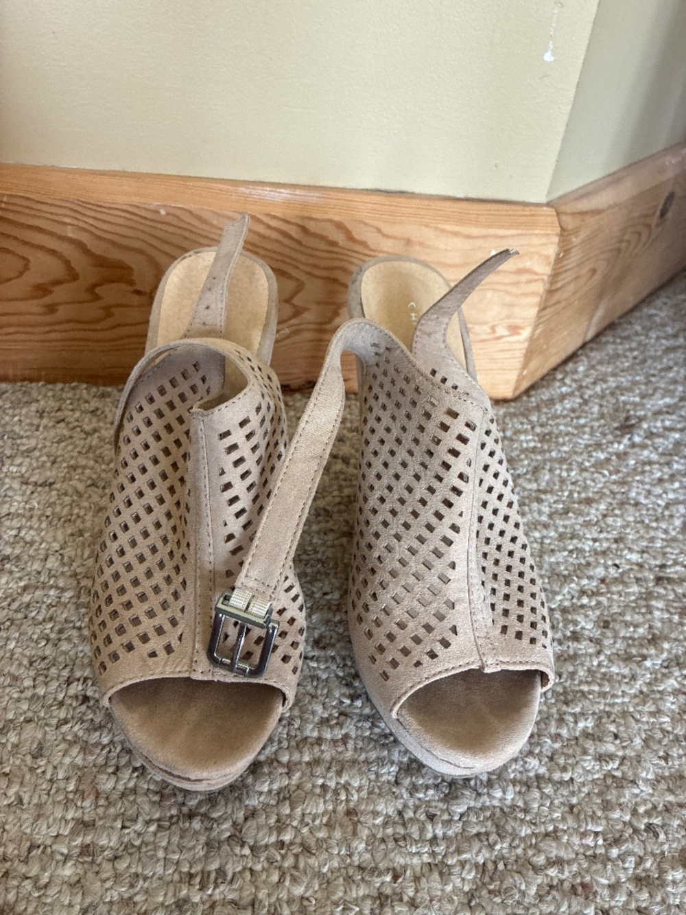 Tan wedges